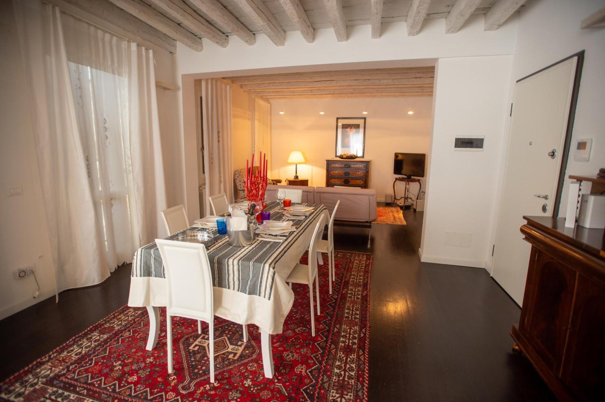 Ada Canal House Чоджия Екстериор снимка