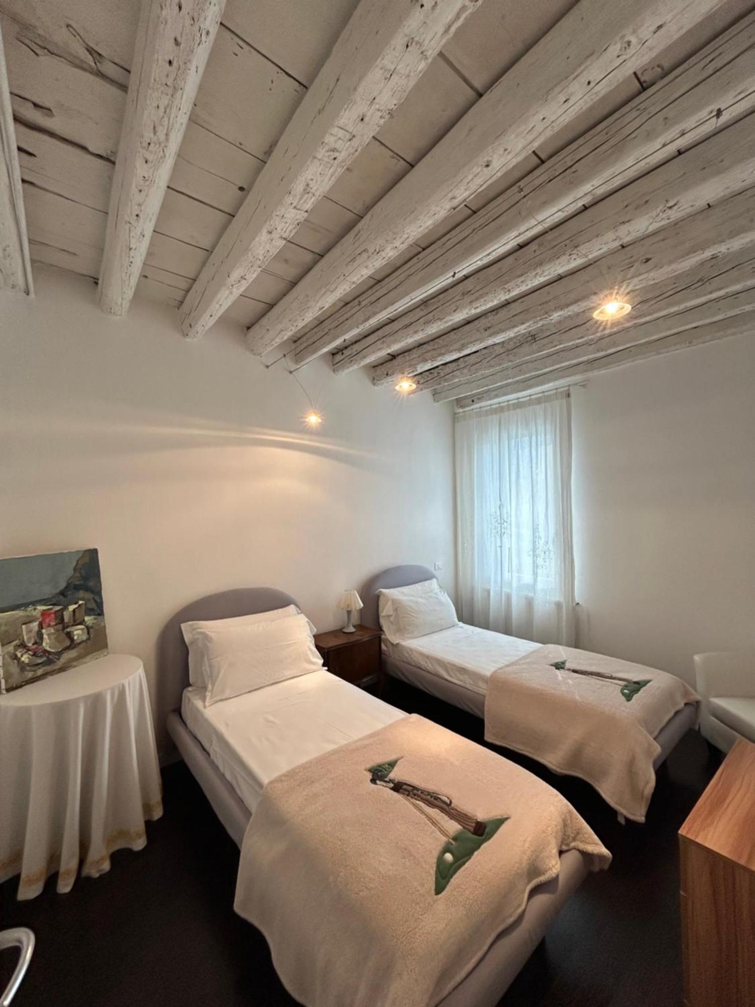 Ada Canal House Чоджия Екстериор снимка